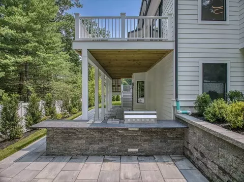68 Clarke Cir, Needham, MA 02492 photo 38