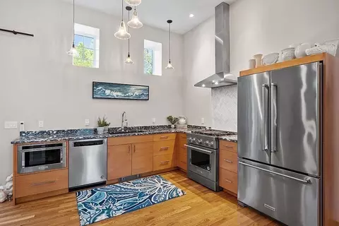 1 Beach St #2, Beverly, MA 01915 photo 9