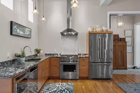 1 Beach St #2, Beverly, MA 01915 photo 8