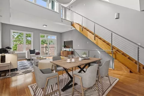 6 Beacon St # -8, Somerville, MA 02143