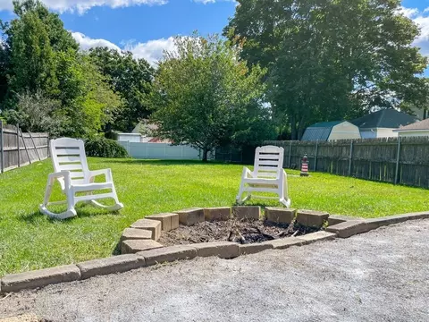 31 Warburton St, Fall River, MA 02720 photo 10
