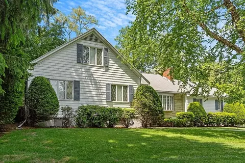 81 Marsh St, Belmont, MA 02478