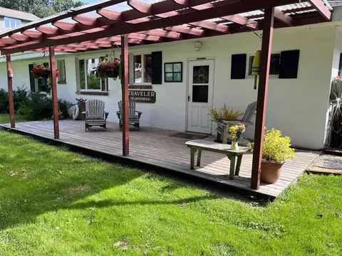 1 Daniel Roy Rd, Gloucester, MA 01930