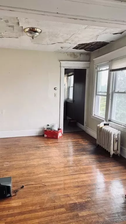 73-75 Melrose St, Springfield, MA 01109 photo 11