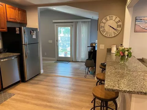 21 Mashpee Neck Rd, Mashpee, MA 02649 photo 12