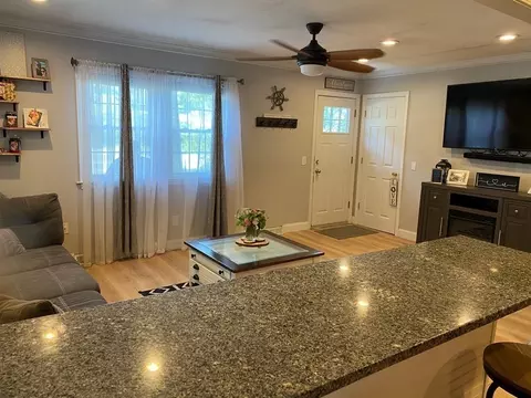 21 Mashpee Neck Rd, Mashpee, MA 02649 photo 8