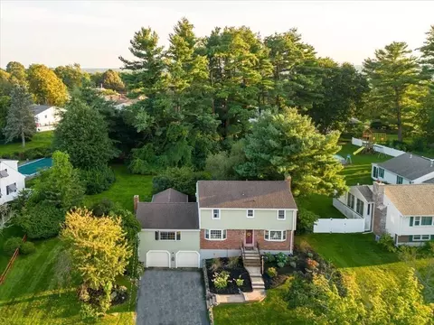 30 Mohawk St, Danvers, MA 01923
