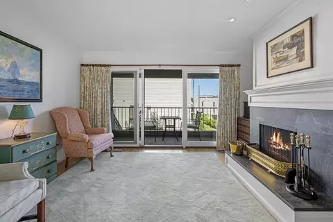 35 Wharf Path #B, Marblehead, MA 01945 photo 5