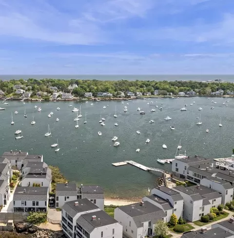 35 Wharf Path #B, Marblehead, MA 01945 photo 17