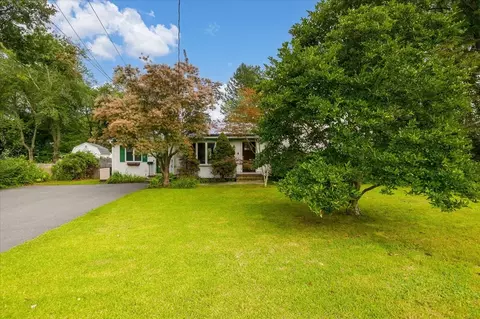138 Parker St, Maynard, MA 01754 photo 2