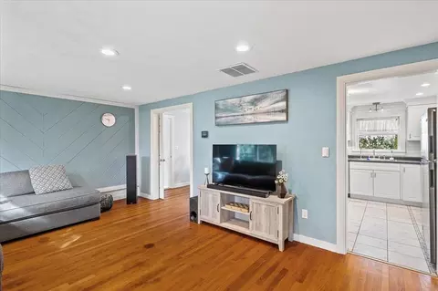 138 Parker St, Maynard, MA 01754 photo 13