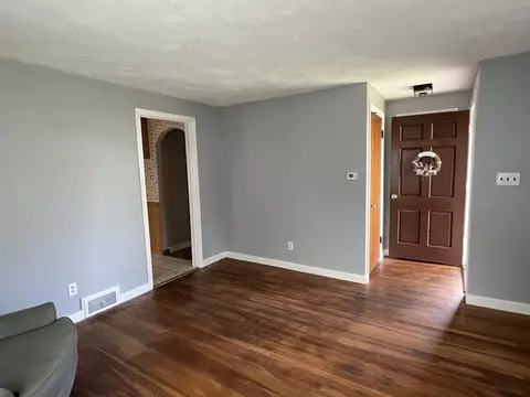 290 Hartwick St, Springfield, MA 01108 photo 22
