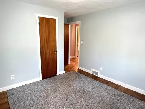 290 Hartwick St, Springfield, MA 01108 photo 14