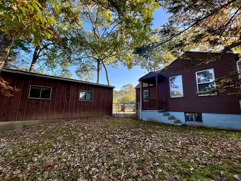 290 Hartwick St, Springfield, MA 01108 photo 36