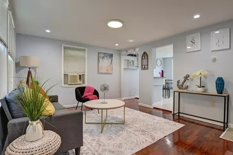 179 Main St, Quincy, MA 02169