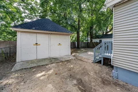 37 Forest St, Springfield, MA 01108 photo 35
