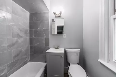 37 Forest St, Springfield, MA 01108 photo 7