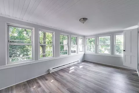 37 Forest St, Springfield, MA 01108 photo 18