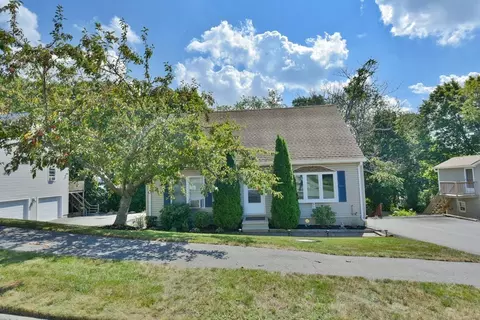 6 Cheyenne Rd, Worcester, MA 01606
