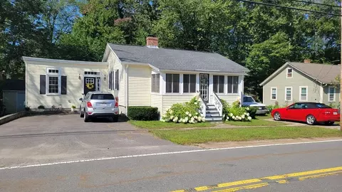 426 Putnam Hill Rd, Sutton, MA 01590