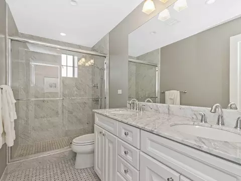20 Chapel St #C1005, Brookline, MA 02446 photo 18