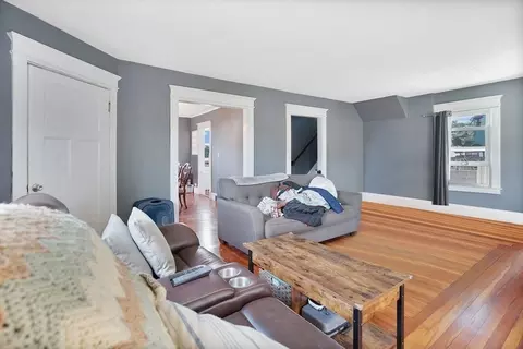 19 Edendale St, Springfield, MA 01104 photo 12