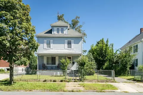 54 Lawrence St, Framingham, MA 01702