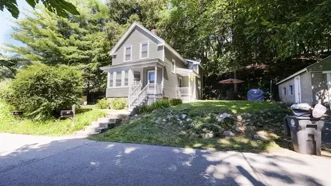 78 Riverview St, Haverhill, MA 01830
