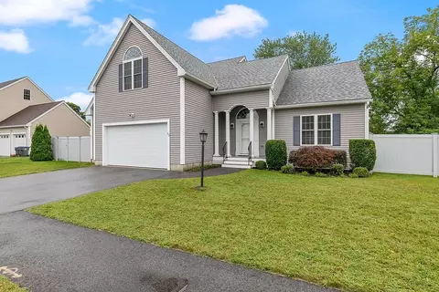 53 Sorrento Ave, Methuen, MA 01844