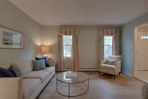 4 Carbone Cir, Maynard, MA 01754 photo 4
