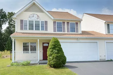 19 Angela Rose Ln, Worcester, MA 01604