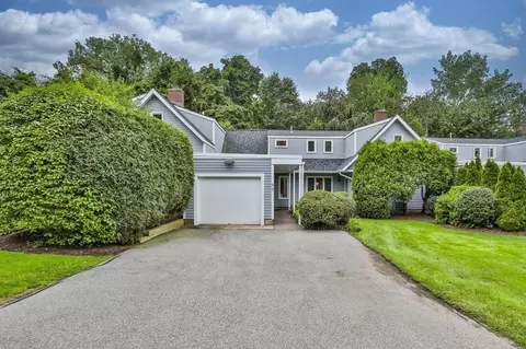 7 Quisset Brook Rd #7, Milton, MA 02186