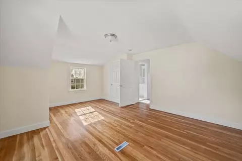 4 Devine Rd, Randolph, MA 02368 photo 16