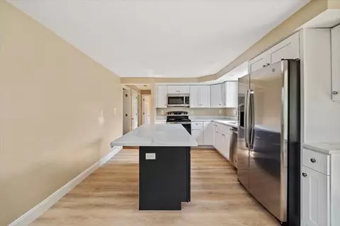 4 Devine Rd, Randolph, MA 02368 photo 9
