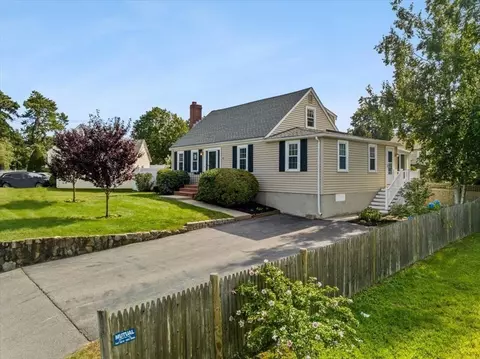 4 Devine Rd, Randolph, MA 02368 photo 3