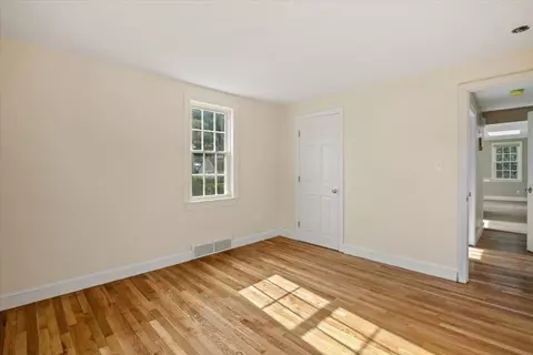 4 Devine Rd, Randolph, MA 02368 photo 15