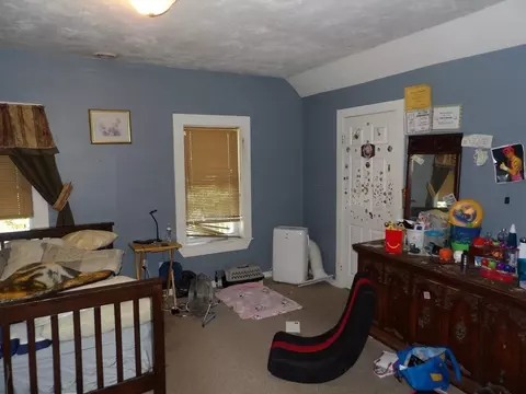 64 Chase Ave, Webster, MA 01570 photo 28