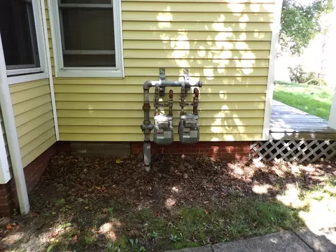 64 Chase Ave, Webster, MA 01570 photo 29