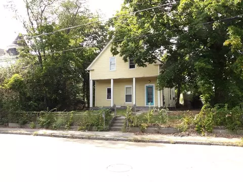 64 Chase Ave, Webster, MA 01570 photo 2