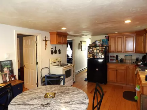 64 Chase Ave, Webster, MA 01570 photo 8