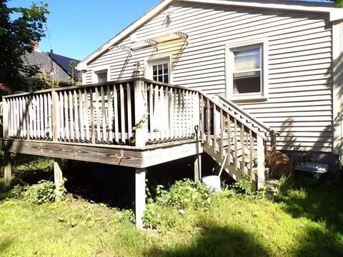 64 Chase Ave, Webster, MA 01570 photo 5