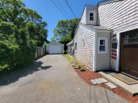 13 General Patton Dr, Barnstable, MA 02601 photo 11