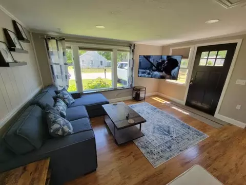 13 General Patton Dr, Barnstable, MA 02601 photo 2