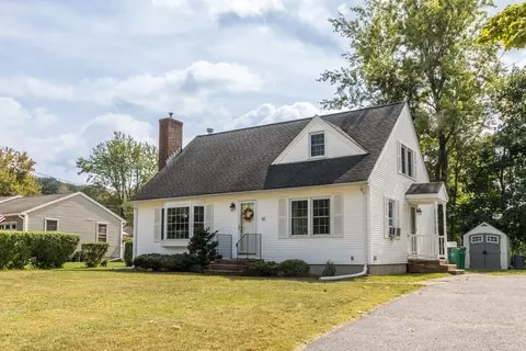 42 Lee Ave, Fitchburg, MA 01420
