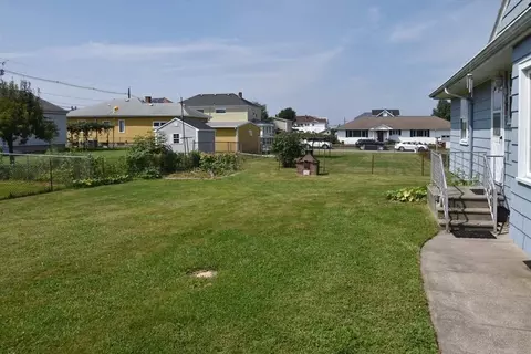213 Lewis, Fall River, MA 02724 photo 23