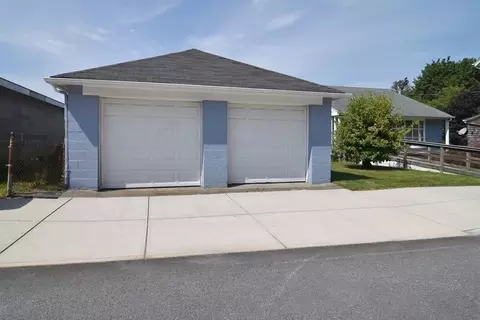 213 Lewis, Fall River, MA 02724 photo 2