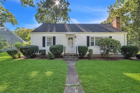 93 Lewis Ave, West Springfield, MA 01089