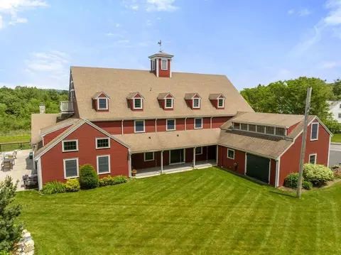 154 Church St, Weston, MA 02493