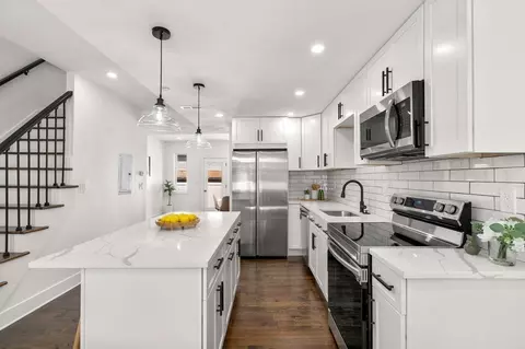 607 Cambridge St #3, Worcester, MA 01610
