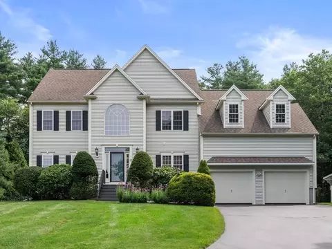 13 Breakneck Hill Rd, Hopkinton, MA 01748